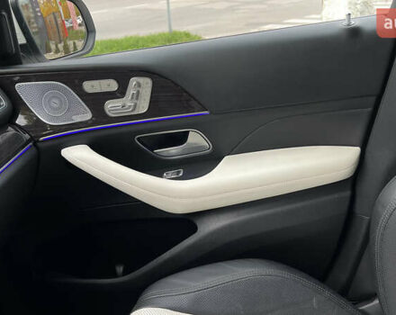 Белый Мерседес GLE-Class Coupe, объемом двигателя 2.93 л и пробегом 90 тыс. км за 77500 $, фото 20 на Automoto.ua