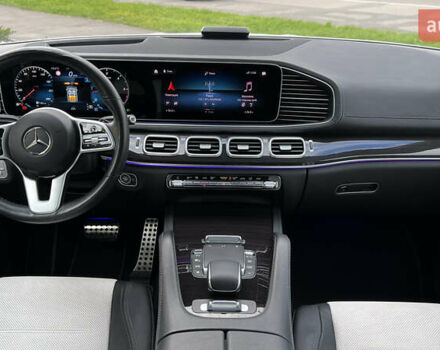 Белый Мерседес GLE-Class Coupe, объемом двигателя 2.93 л и пробегом 90 тыс. км за 77500 $, фото 47 на Automoto.ua