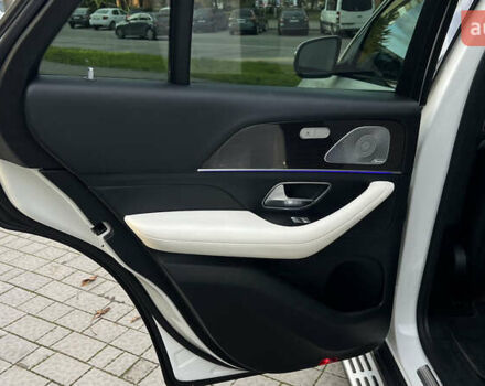 Белый Мерседес GLE-Class Coupe, объемом двигателя 2.93 л и пробегом 90 тыс. км за 77500 $, фото 40 на Automoto.ua
