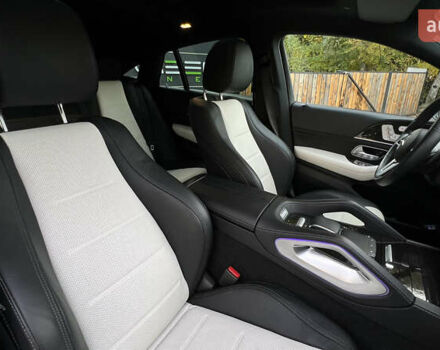 Белый Мерседес GLE-Class Coupe, объемом двигателя 2.93 л и пробегом 90 тыс. км за 77500 $, фото 57 на Automoto.ua