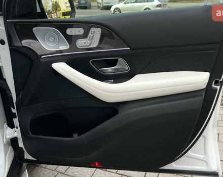 Белый Мерседес GLE-Class Coupe, объемом двигателя 2.93 л и пробегом 90 тыс. км за 77500 $, фото 54 на Automoto.ua