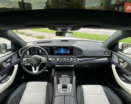 Белый Мерседес GLE-Class Coupe, объемом двигателя 2.93 л и пробегом 90 тыс. км за 77500 $, фото 49 на Automoto.ua