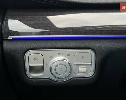 Белый Мерседес GLE-Class Coupe, объемом двигателя 2.93 л и пробегом 90 тыс. км за 77500 $, фото 26 на Automoto.ua