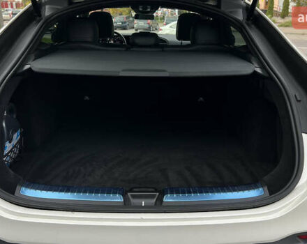 Белый Мерседес GLE-Class Coupe, объемом двигателя 2.93 л и пробегом 90 тыс. км за 77500 $, фото 51 на Automoto.ua