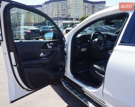 Белый Мерседес GLE-Class Coupe, объемом двигателя 2.93 л и пробегом 78 тыс. км за 74500 $, фото 17 на Automoto.ua