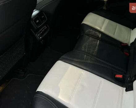 Белый Мерседес GLE-Class Coupe, объемом двигателя 2.93 л и пробегом 90 тыс. км за 77500 $, фото 41 на Automoto.ua