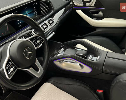 Белый Мерседес GLE-Class Coupe, объемом двигателя 2.93 л и пробегом 90 тыс. км за 77500 $, фото 37 на Automoto.ua