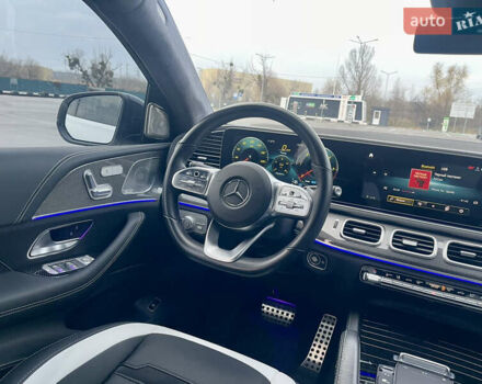 Білий Мерседес GLE-Class Coupe, об'ємом двигуна 1.95 л та пробігом 60 тис. км за 77000 $, фото 34 на Automoto.ua