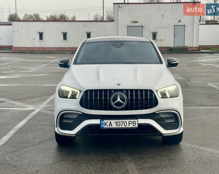 Білий Мерседес GLE-Class Coupe, об'ємом двигуна 1.95 л та пробігом 60 тис. км за 77000 $, фото 4 на Automoto.ua
