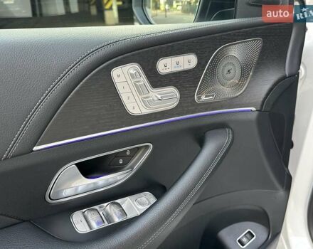 Белый Мерседес GLE-Class Coupe, объемом двигателя 2.93 л и пробегом 35 тыс. км за 83700 $, фото 38 на Automoto.ua