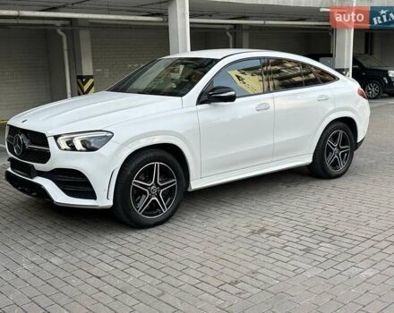 Белый Мерседес GLE-Class Coupe, объемом двигателя 2.93 л и пробегом 35 тыс. км за 83700 $, фото 19 на Automoto.ua