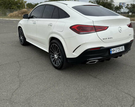 Білий Мерседес GLE-Class Coupe, об'ємом двигуна 2 л та пробігом 49 тис. км за 87500 $, фото 11 на Automoto.ua