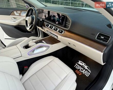 Білий Мерседес GLE-Class Coupe, об'ємом двигуна 2 л та пробігом 18 тис. км за 96800 $, фото 39 на Automoto.ua