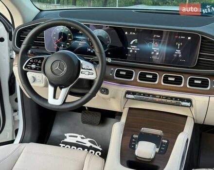 Білий Мерседес GLE-Class Coupe, об'ємом двигуна 2 л та пробігом 18 тис. км за 96800 $, фото 73 на Automoto.ua