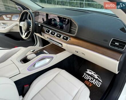 Білий Мерседес GLE-Class Coupe, об'ємом двигуна 2 л та пробігом 18 тис. км за 96800 $, фото 40 на Automoto.ua