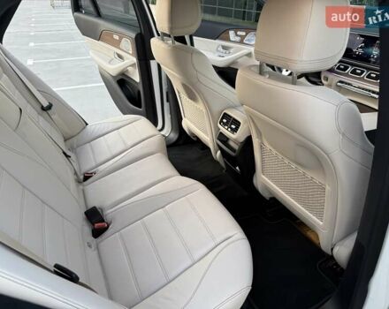 Білий Мерседес GLE-Class Coupe, об'ємом двигуна 2 л та пробігом 18 тис. км за 96800 $, фото 50 на Automoto.ua