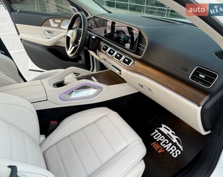 Білий Мерседес GLE-Class Coupe, об'ємом двигуна 2 л та пробігом 18 тис. км за 96800 $, фото 38 на Automoto.ua
