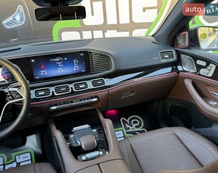 Белый Мерседес GLE-Class Coupe, объемом двигателя 3 л и пробегом 17 тыс. км за 117000 $, фото 27 на Automoto.ua
