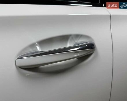 Белый Мерседес GLE-Class Coupe, объемом двигателя 3 л и пробегом 10 тыс. км за 127500 $, фото 28 на Automoto.ua
