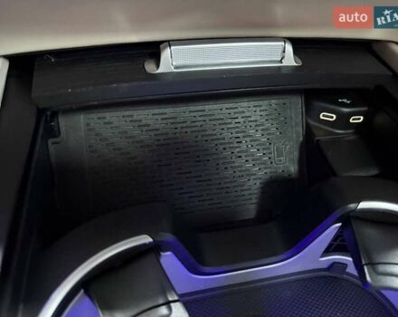 Белый Мерседес GLE-Class Coupe, объемом двигателя 3 л и пробегом 10 тыс. км за 127500 $, фото 106 на Automoto.ua