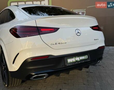 Белый Мерседес GLE-Class Coupe, объемом двигателя 3 л и пробегом 17 тыс. км за 117000 $, фото 22 на Automoto.ua