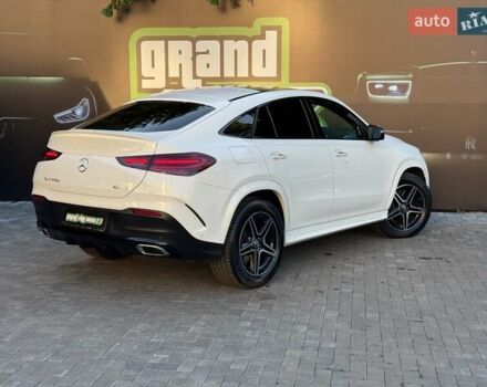 Белый Мерседес GLE-Class Coupe, объемом двигателя 3 л и пробегом 17 тыс. км за 117000 $, фото 80 на Automoto.ua