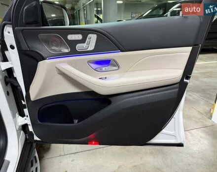 Белый Мерседес GLE-Class Coupe, объемом двигателя 3 л и пробегом 10 тыс. км за 127500 $, фото 125 на Automoto.ua