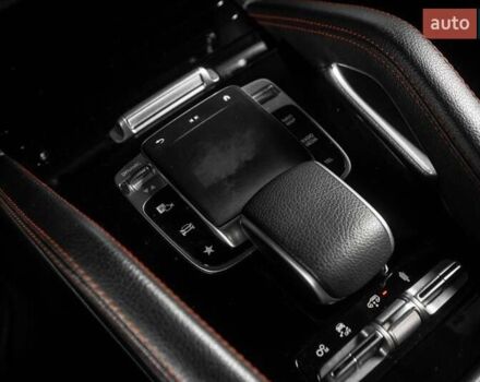 Білий Мерседес GLE-Class Coupe, об'ємом двигуна 3 л та пробігом 32 тис. км за 91000 $, фото 58 на Automoto.ua