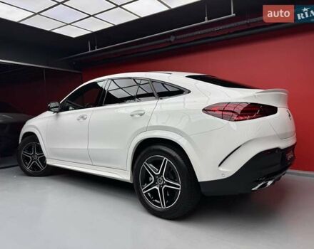 Белый Мерседес GLE-Class Coupe, объемом двигателя 2 л и пробегом 7 тыс. км за 106700 $, фото 19 на Automoto.ua