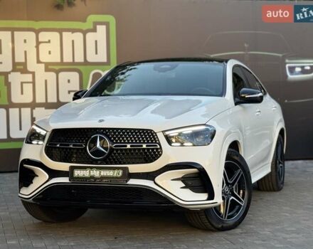 Белый Мерседес GLE-Class Coupe, объемом двигателя 3 л и пробегом 17 тыс. км за 117000 $, фото 2 на Automoto.ua