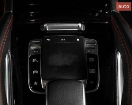 Білий Мерседес GLE-Class Coupe, об'ємом двигуна 3 л та пробігом 32 тис. км за 91000 $, фото 60 на Automoto.ua