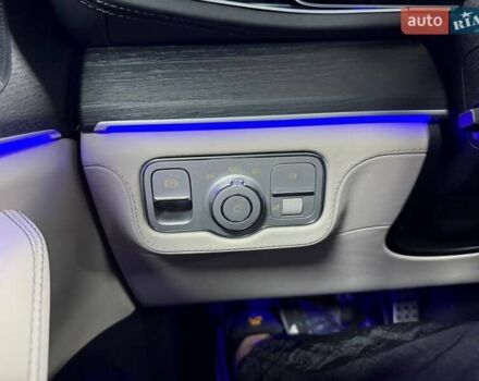 Белый Мерседес GLE-Class Coupe, объемом двигателя 3 л и пробегом 10 тыс. км за 127500 $, фото 104 на Automoto.ua