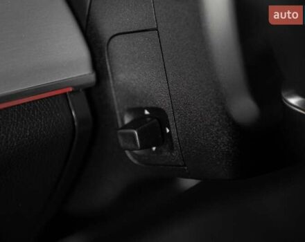 Білий Мерседес GLE-Class Coupe, об'ємом двигуна 3 л та пробігом 32 тис. км за 91000 $, фото 10 на Automoto.ua