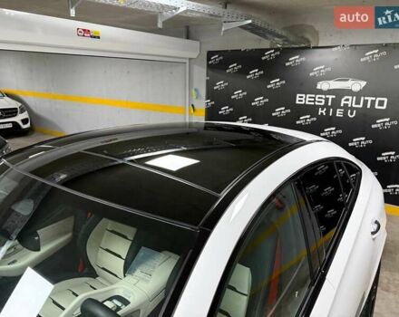 Белый Мерседес GLE-Class Coupe, объемом двигателя 3 л и пробегом 10 тыс. км за 127500 $, фото 31 на Automoto.ua