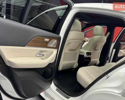 Белый Мерседес GLE-Class Coupe, объемом двигателя 2 л и пробегом 7 тыс. км за 106700 $, фото 39 на Automoto.ua