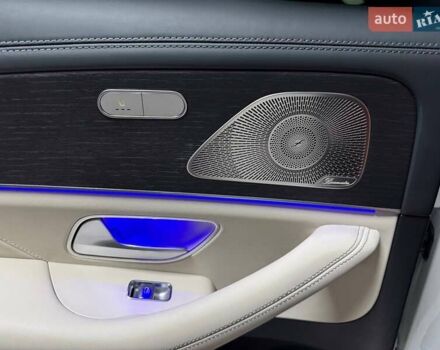 Белый Мерседес GLE-Class Coupe, объемом двигателя 3 л и пробегом 10 тыс. км за 127500 $, фото 64 на Automoto.ua