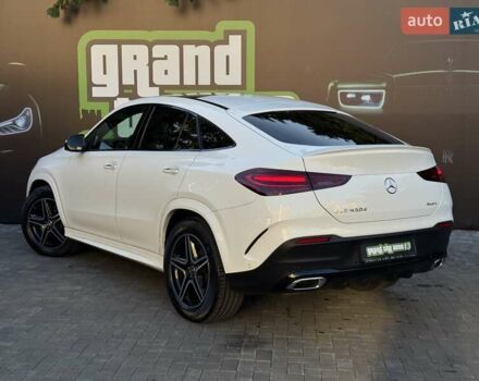 Белый Мерседес GLE-Class Coupe, объемом двигателя 3 л и пробегом 17 тыс. км за 117000 $, фото 12 на Automoto.ua