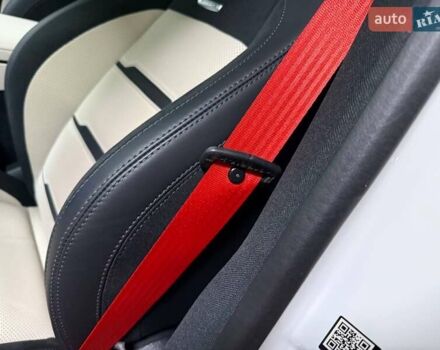 Белый Мерседес GLE-Class Coupe, объемом двигателя 3 л и пробегом 10 тыс. км за 127500 $, фото 59 на Automoto.ua