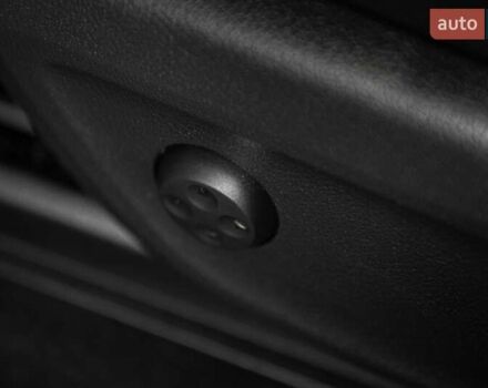 Білий Мерседес GLE-Class Coupe, об'ємом двигуна 3 л та пробігом 32 тис. км за 91000 $, фото 8 на Automoto.ua