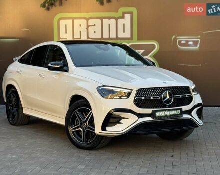 Белый Мерседес GLE-Class Coupe, объемом двигателя 3 л и пробегом 17 тыс. км за 117000 $, фото 95 на Automoto.ua