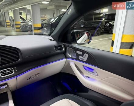 Білий Мерседес GLE-Class Coupe, об'ємом двигуна 3 л та пробігом 10 тис. км за 127500 $, фото 81 на Automoto.ua