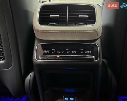 Белый Мерседес GLE-Class Coupe, объемом двигателя 3 л и пробегом 10 тыс. км за 127500 $, фото 70 на Automoto.ua