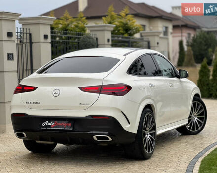 Білий Мерседес GLE-Class Coupe, об'ємом двигуна 2 л та пробігом 8 тис. км за 110000 $, фото 17 на Automoto.ua