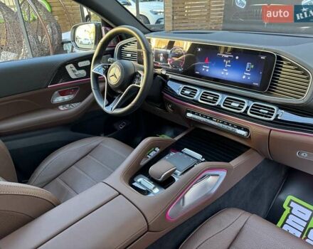 Белый Мерседес GLE-Class Coupe, объемом двигателя 3 л и пробегом 17 тыс. км за 117000 $, фото 57 на Automoto.ua