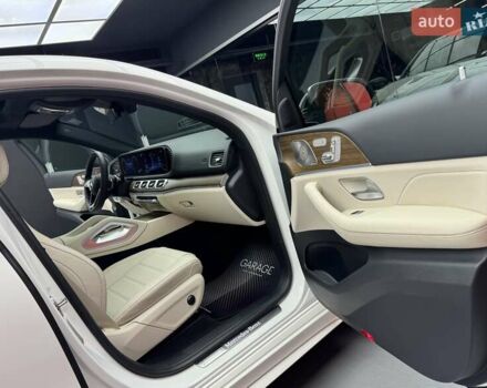 Белый Мерседес GLE-Class Coupe, объемом двигателя 2 л и пробегом 7 тыс. км за 106700 $, фото 51 на Automoto.ua