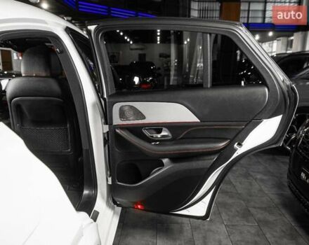 Білий Мерседес GLE-Class Coupe, об'ємом двигуна 3 л та пробігом 32 тис. км за 91000 $, фото 49 на Automoto.ua