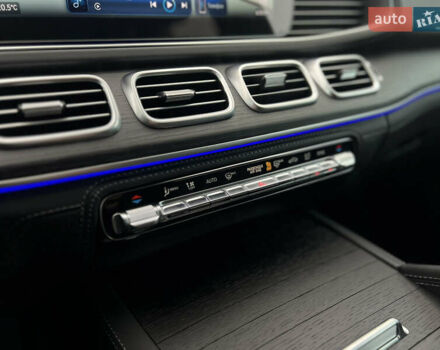 Білий Мерседес GLE-Class Coupe, об'ємом двигуна 2.99 л та пробігом 27 тис. км за 123500 $, фото 21 на Automoto.ua