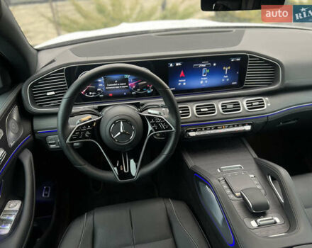 Білий Мерседес GLE-Class Coupe, об'ємом двигуна 2.99 л та пробігом 27 тис. км за 123500 $, фото 13 на Automoto.ua