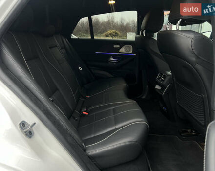 Білий Мерседес GLE-Class Coupe, об'ємом двигуна 2.99 л та пробігом 27 тис. км за 123500 $, фото 16 на Automoto.ua