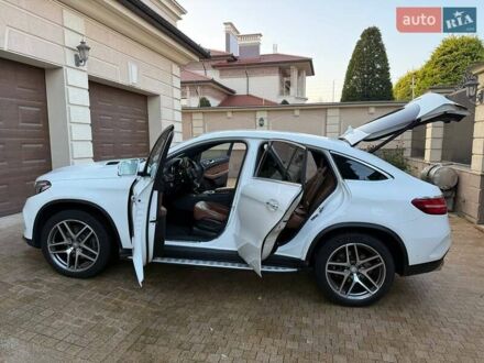 Белый Мерседес GLE-Class Coupe, объемом двигателя 2.99 л и пробегом 179 тыс. км за 42500 $, фото 1 на Automoto.ua